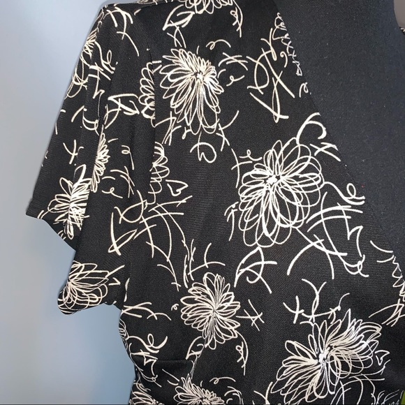 NWT Notations floral ss wrap dress xl - Picture 4 of 6